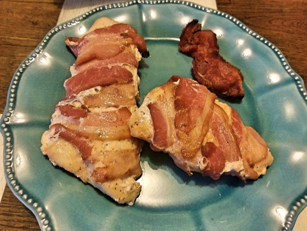 Easy Bacon Wrapped Chicken Breast Recipe (Keto Friendly, Low Carb